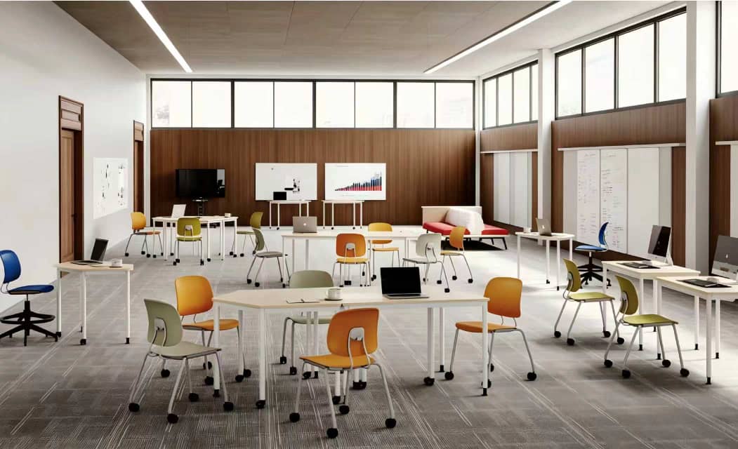 BIRLA OPEN MINDS INTERNATIONAL SCHOOL junior classroom